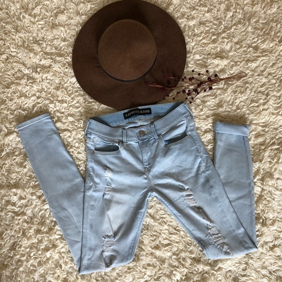 Express Light Wash Jeans - Picture 1 of 6